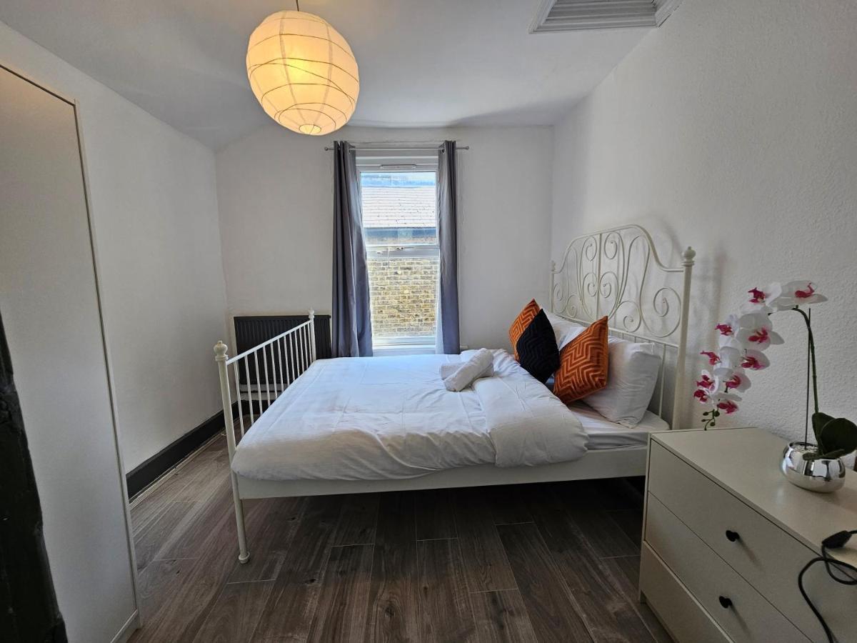 Accommodatie bij particulieren Family Near Queen Mary College *