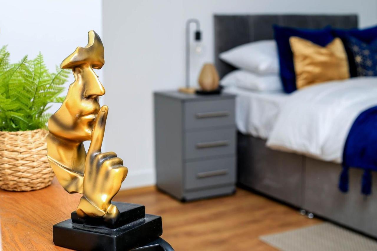 Apartment Snuggle Inn: Riverside With Thames Views