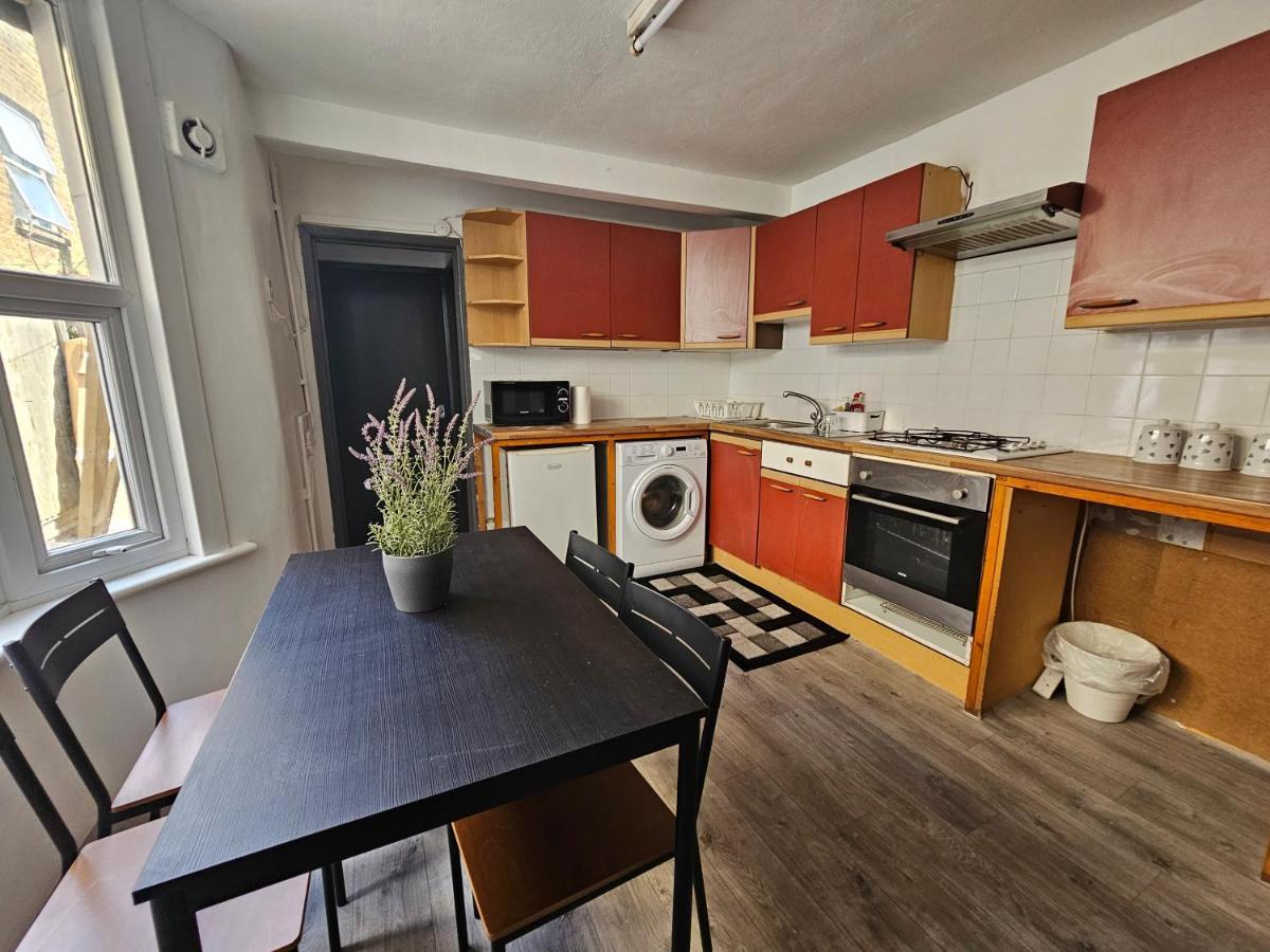 Accommodatie bij particulieren Family Near Queen Mary College