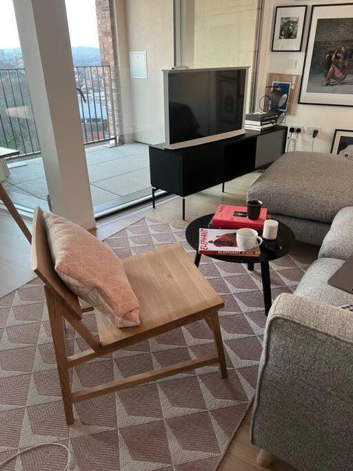 Cozy Flat In Hip East London