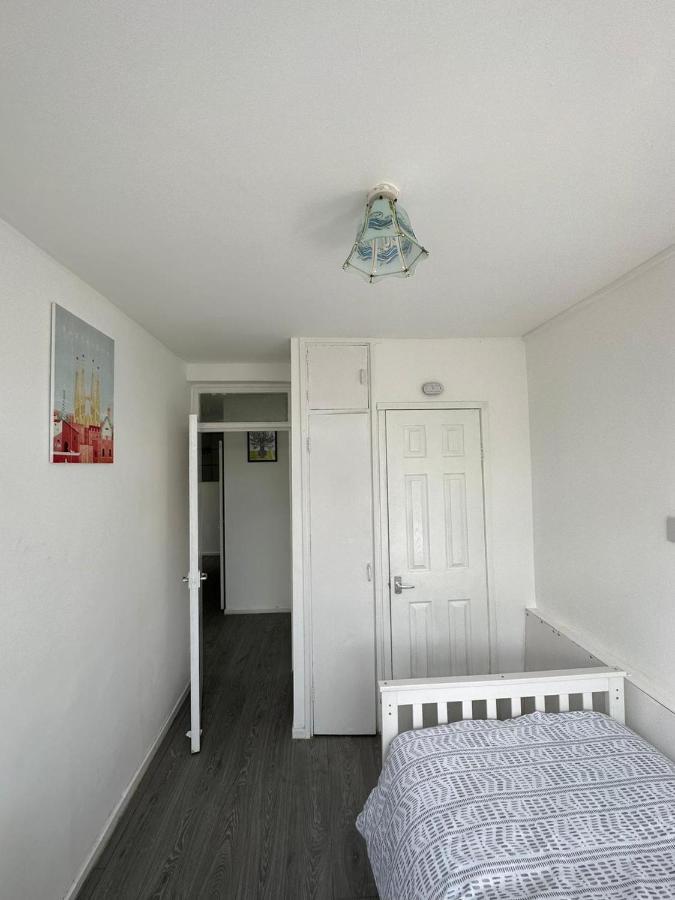 Lovely 3-bed In * Londres