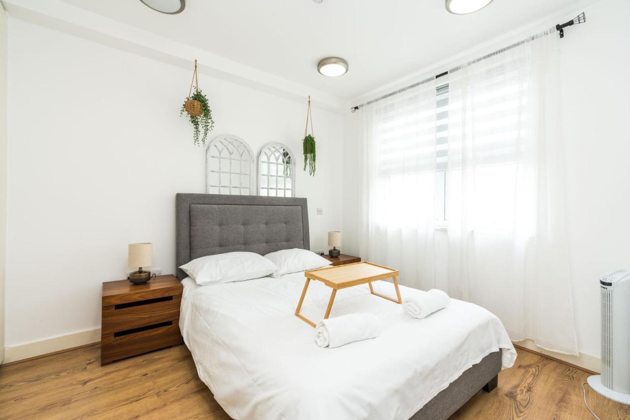 Apartment Amazing 2 Bedroom / Earls Court / Kensington London
