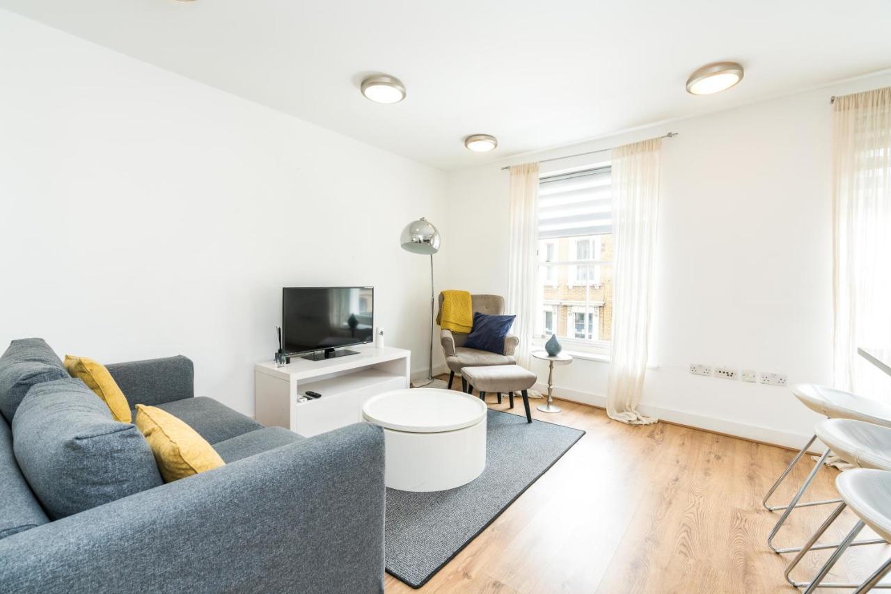 Amazing 2 Bedroom / Earls Court / Kensington Apartment