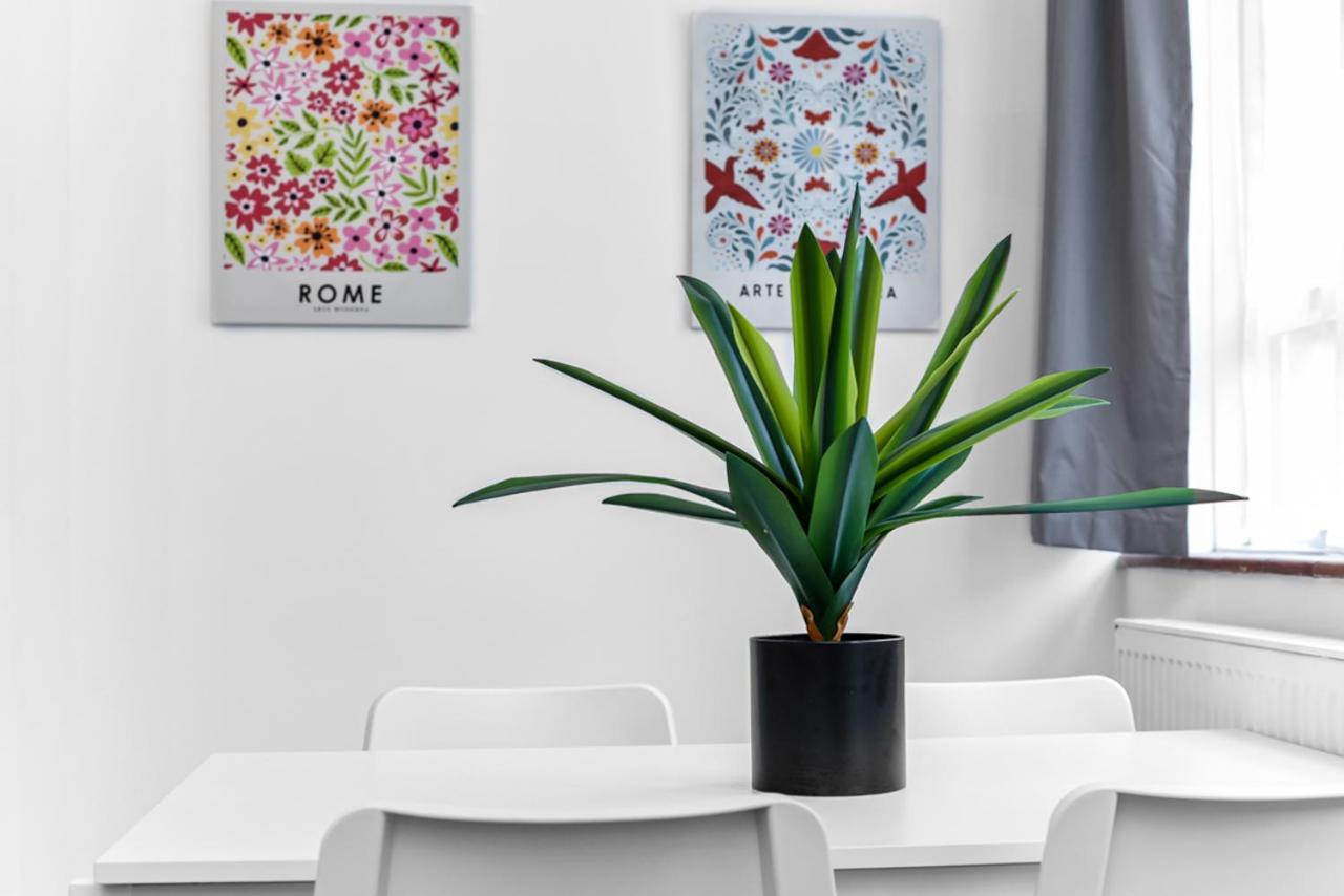 Charming Escape In Appartement *