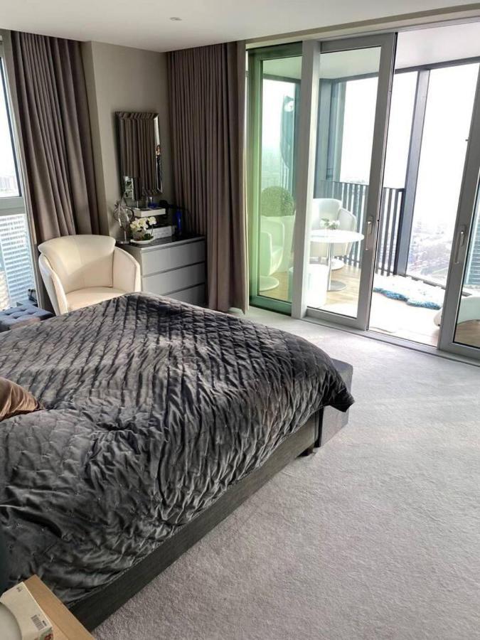 Stunning Penthouse With 360 - Skyline View * London