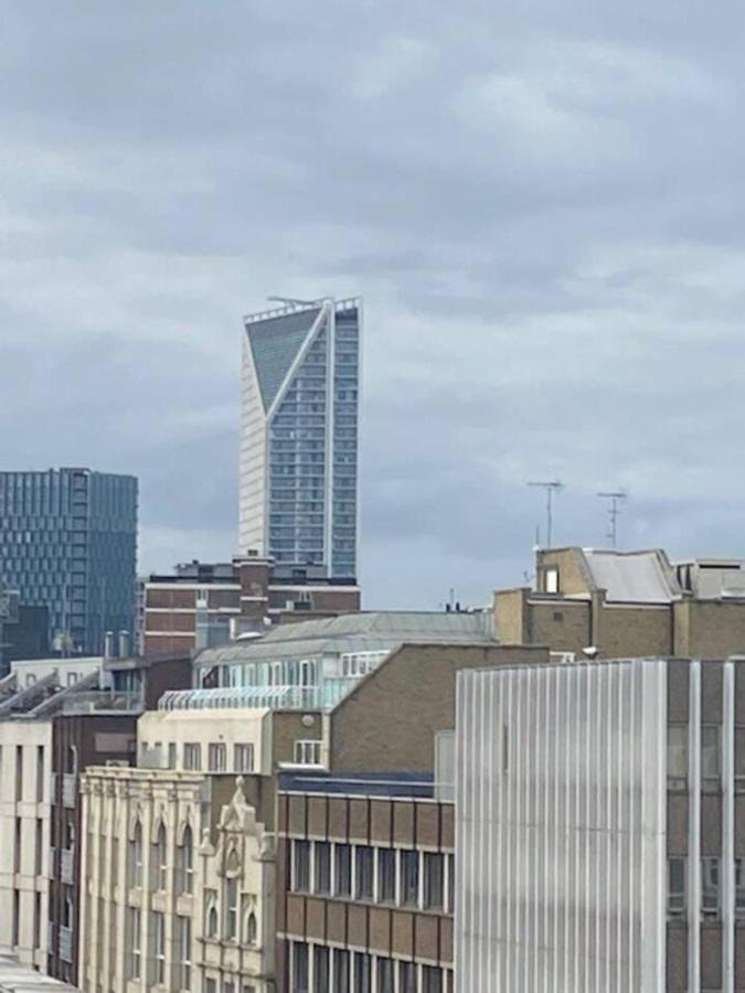 Apartment Stunning Penthouse With 360 - Skyline View *