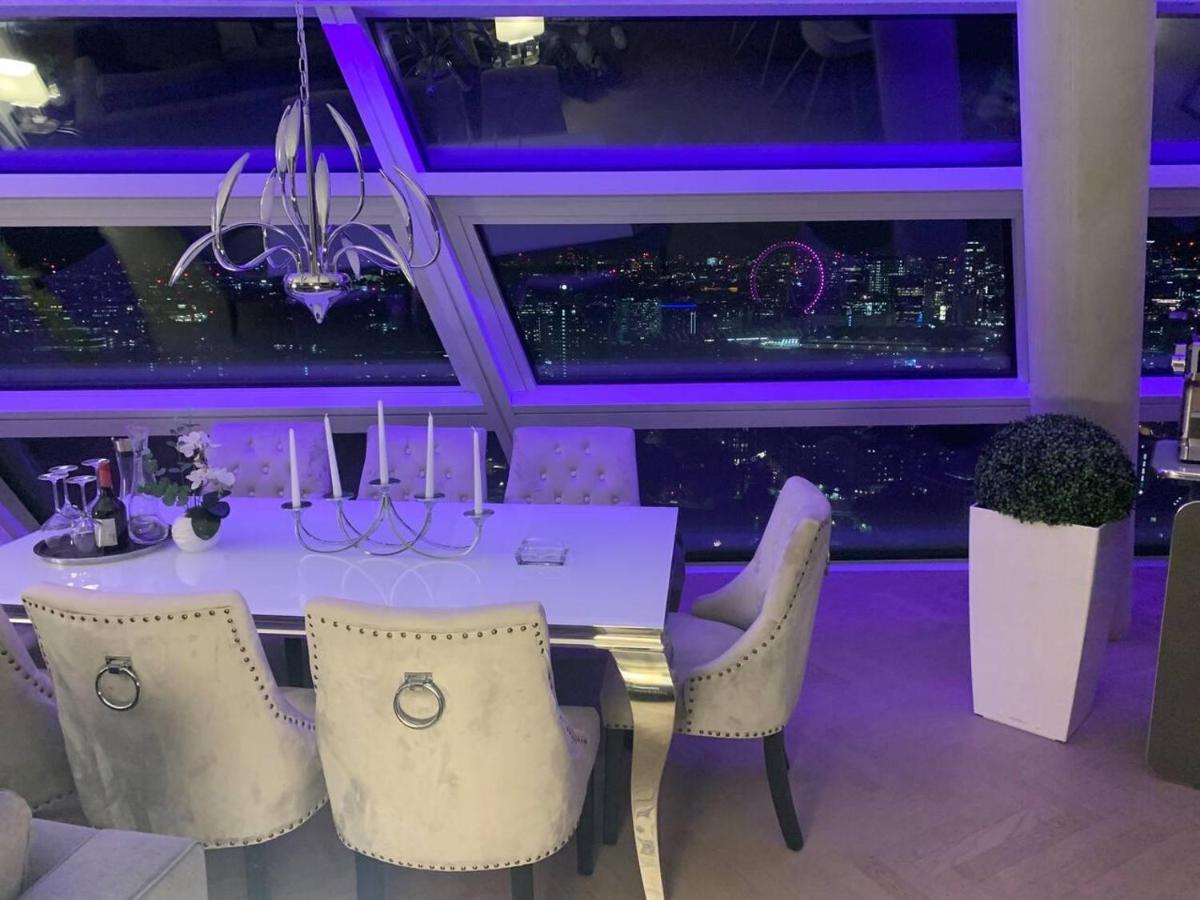 Stunning Penthouse With 360 - Skyline View