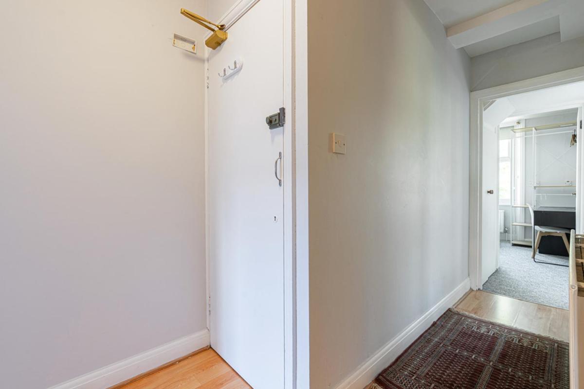 Joivy Bright Apt In West Hampstead Appartement
