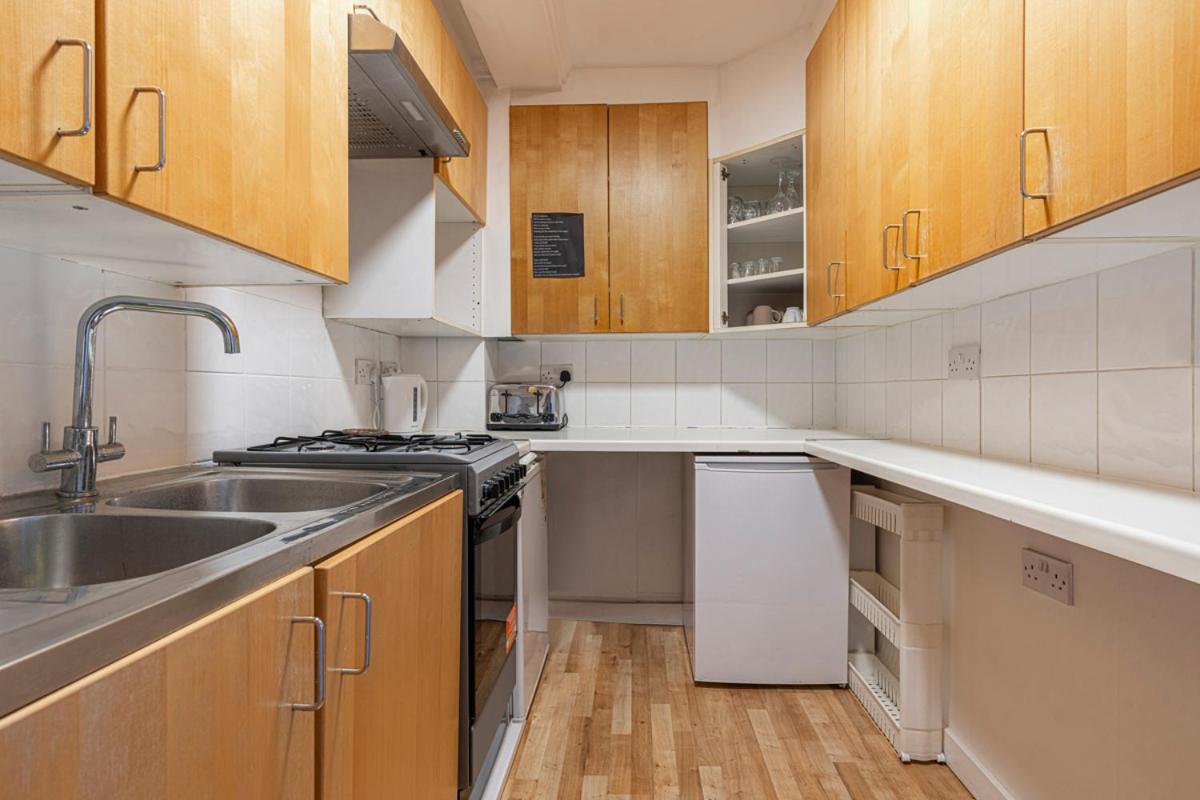 Joivy Bright Apt In West Hampstead * Londen
