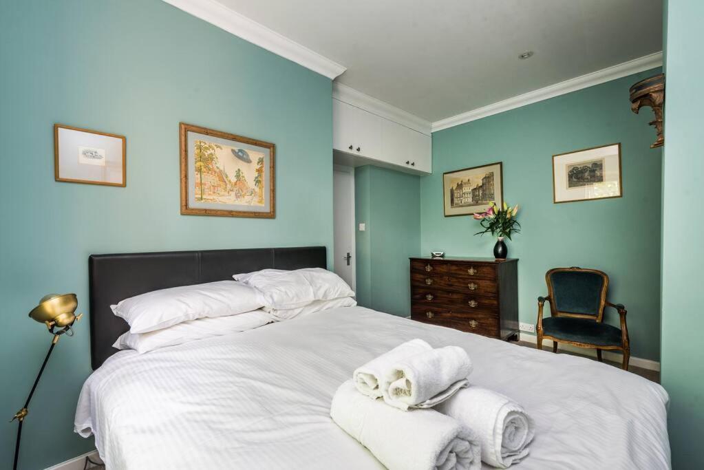 Modern And Spacious 2 Bed In Brixton Apartment *
