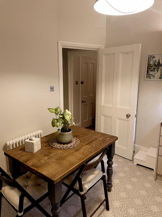 Appartement 2 Bedroom Garden Flat /kings Cross, Londen