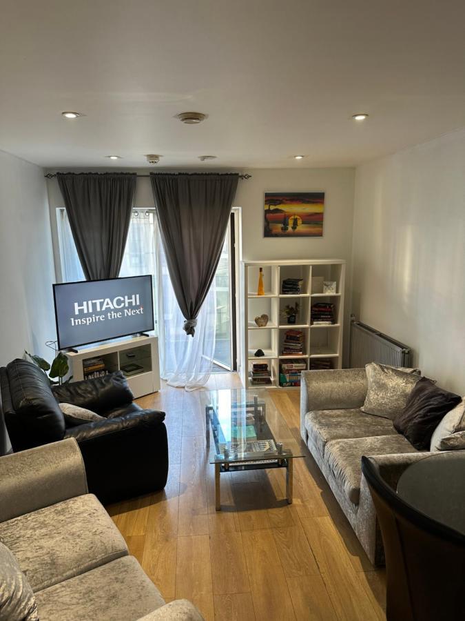 O2 Arena Riverside Apartment