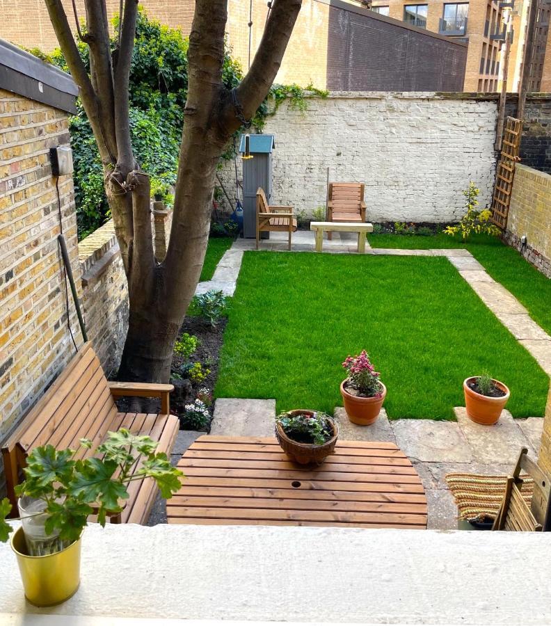 2 Bedroom Garden Flat /kings Cross, Londen