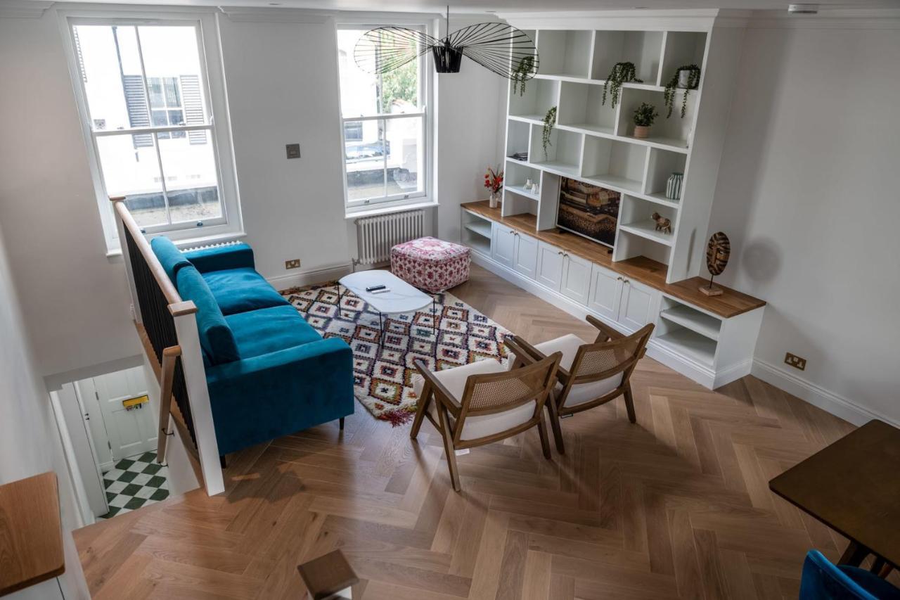 Impressive And Gorgeous Kensington Family * Londen