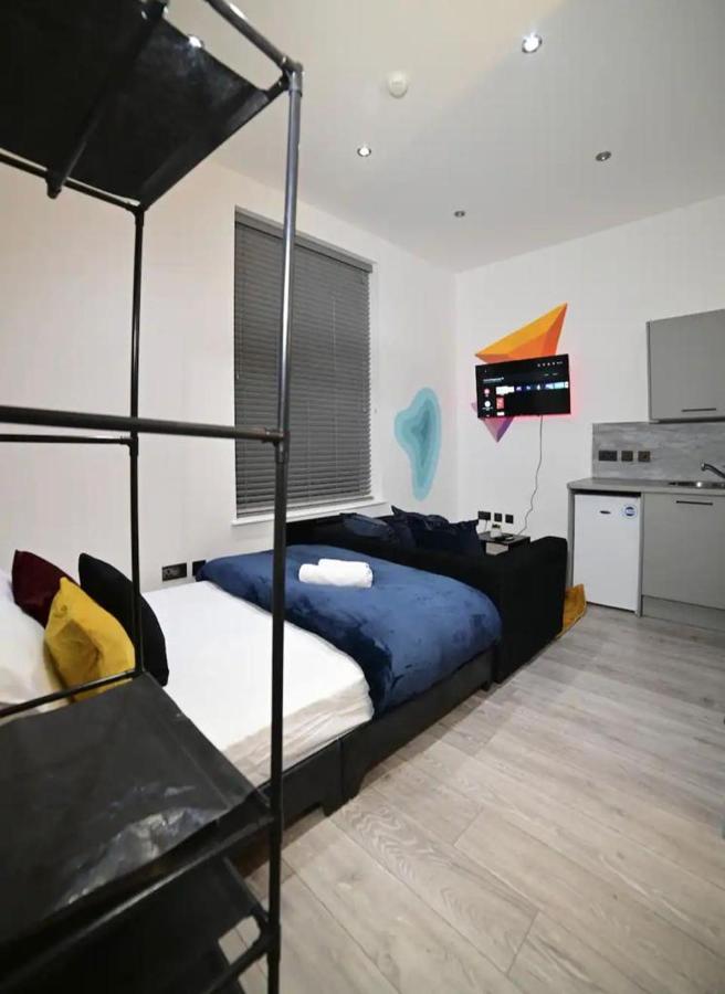 Amazing Studio Lewisham Way/greenwich Apartment London