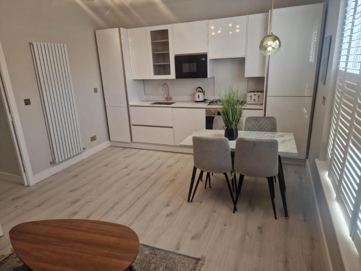 Leilighet Collier's Wood En-suite *