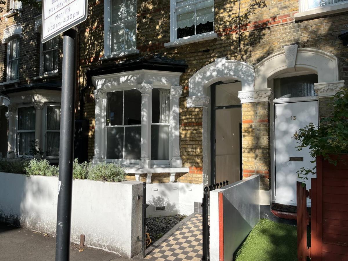 Garden Flat In Quiet Road - 55msq Apartment