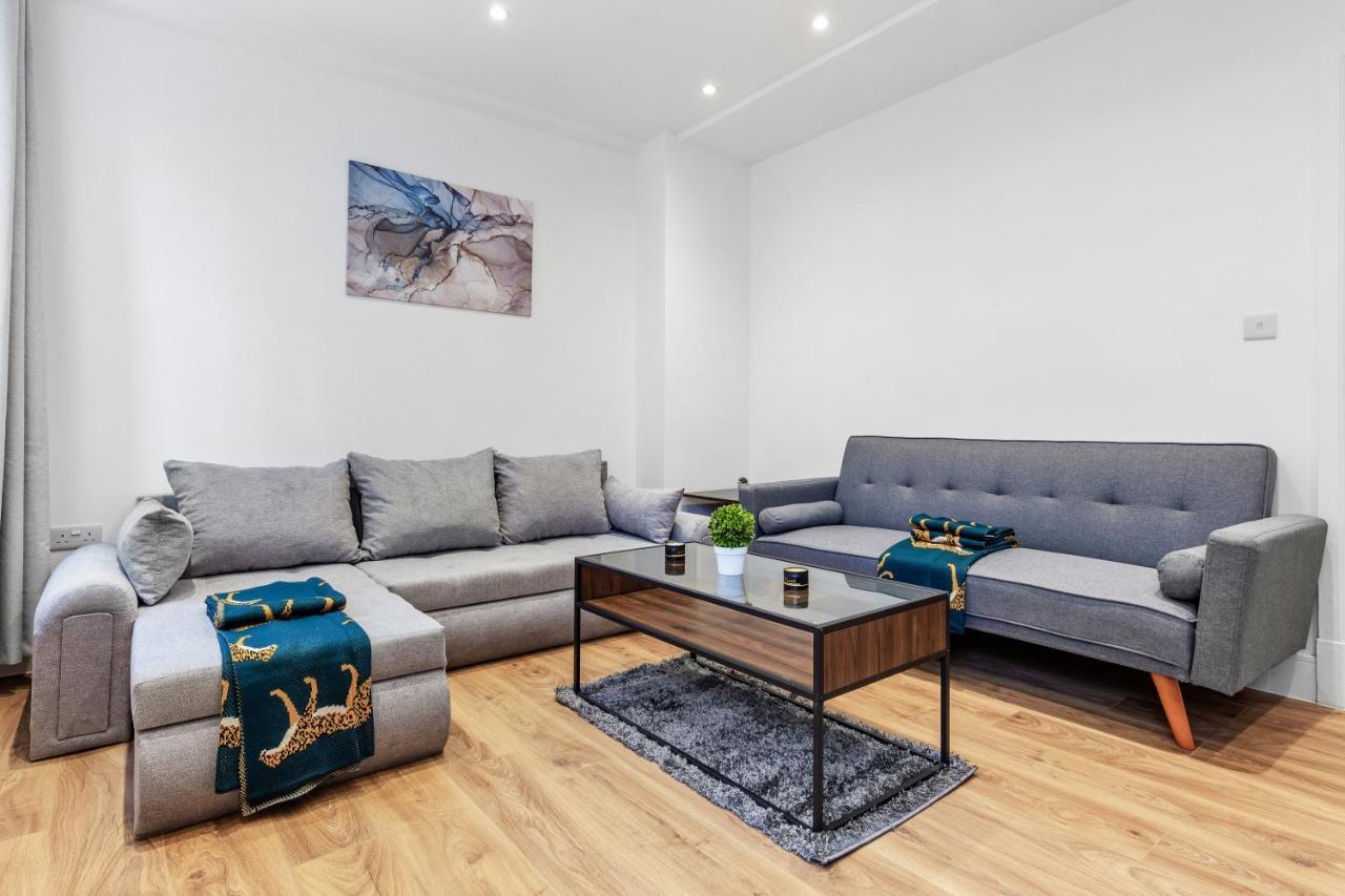 Modern Flat In Leilighet London