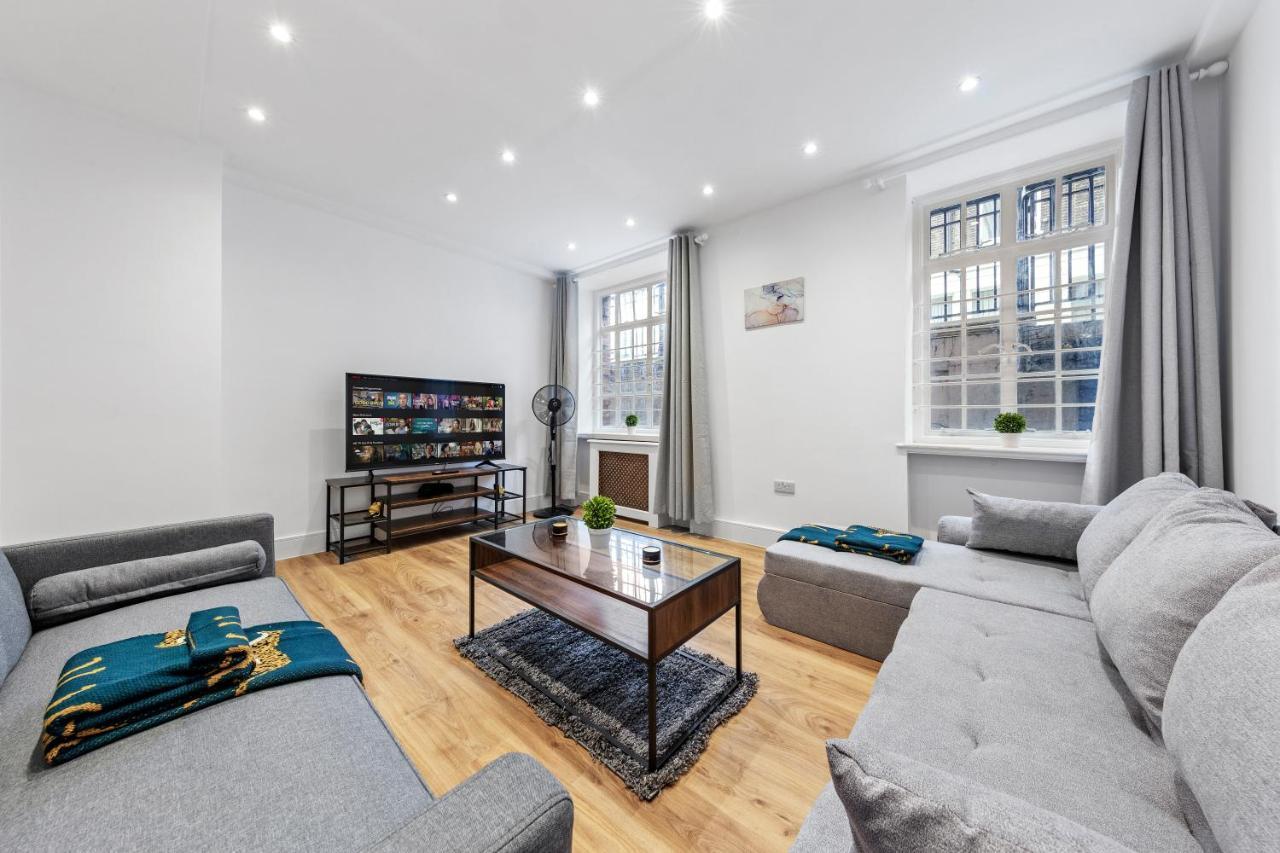 Modern Flat In Leilighet London