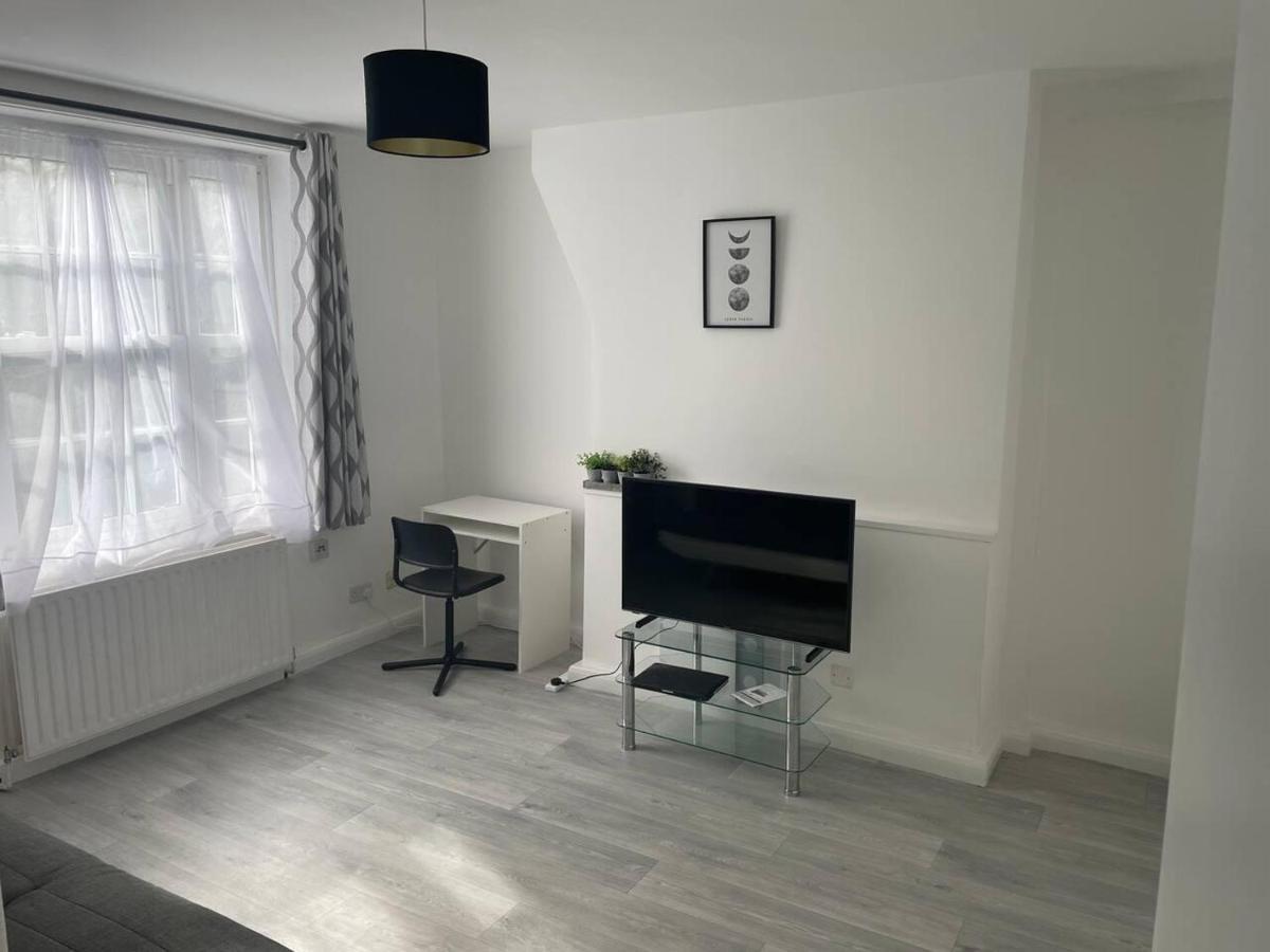 Remarkable 1-bed In Near Vauxhall