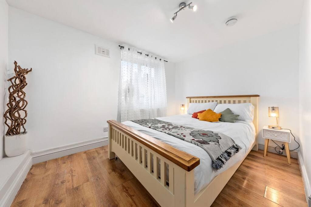 1br Modern Flat On Edgware Rd Ed3 *
