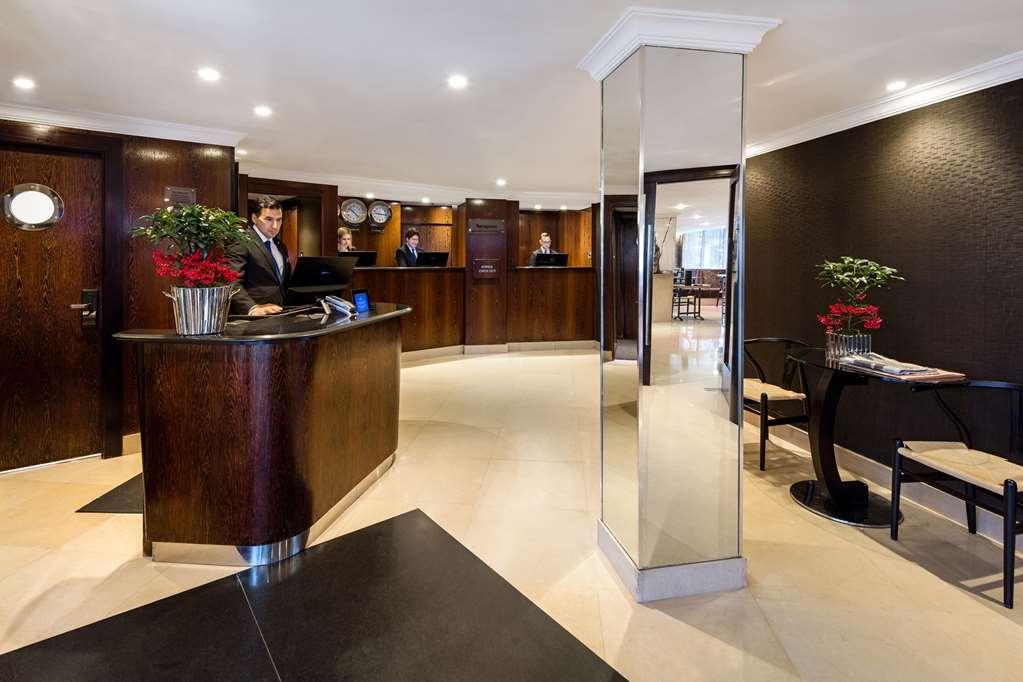 Radisson Blu Hotel, Bond Street 4* London