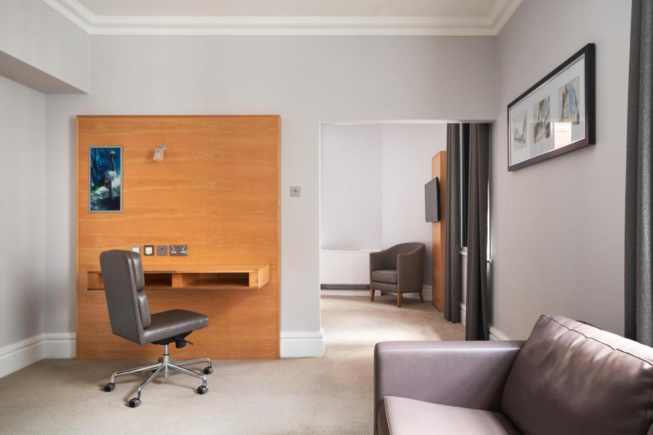 Thistle Park Lane Hotell 4*