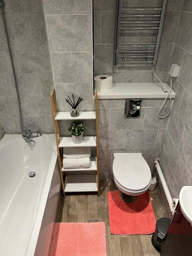 3 Bedroom Flat In King's Cross, St Pancras's. 2 Minutes To Euston. Leilighet