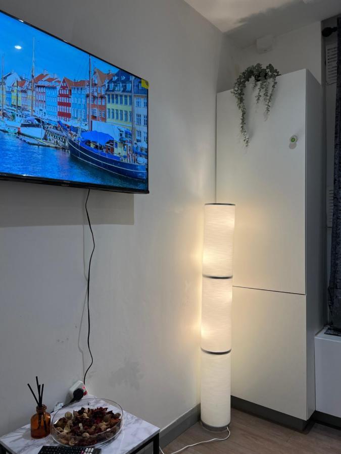 3 Bedroom Flat In King's Cross, St Pancras's. 2 Minutes To Euston. Leilighet London