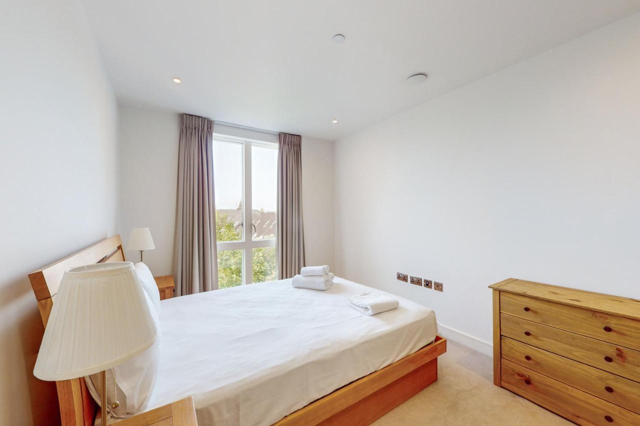 Splendid 1bd Flat With A Terrace In Maida Hill * London