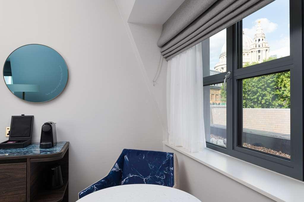 Hotell Lost St Pauls London, Curio Collection By Hilton London