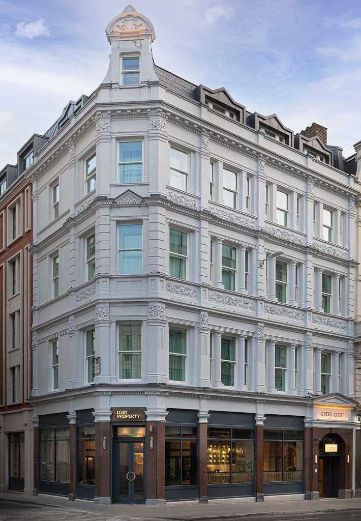 Lost St Pauls London, Curio Collection By Hilton Hotell London