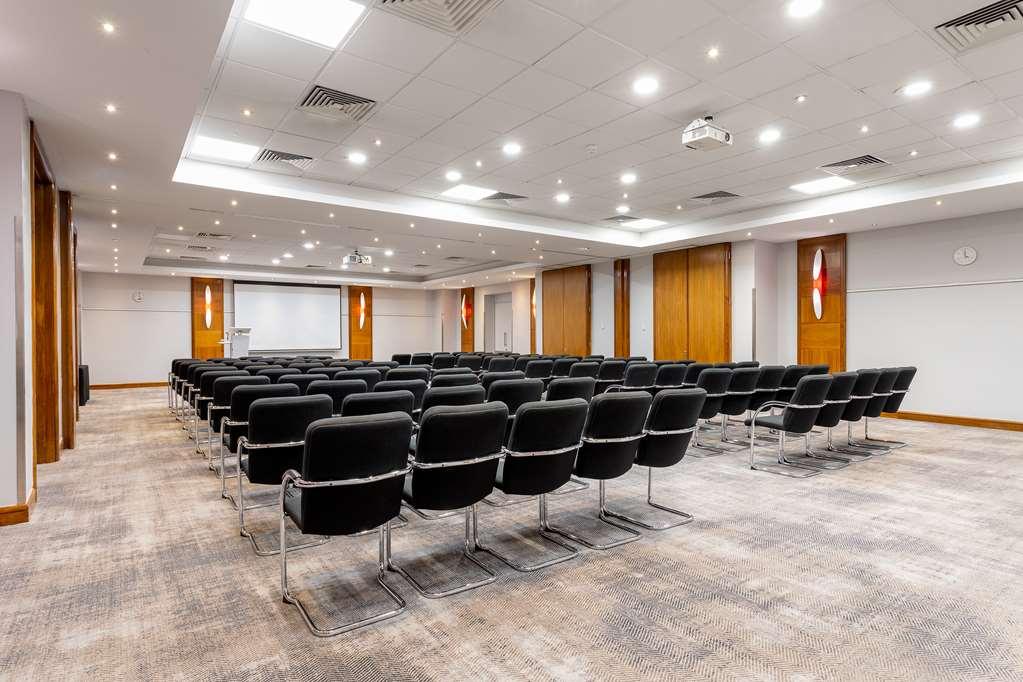 Radisson And Conf Centre Heathrow