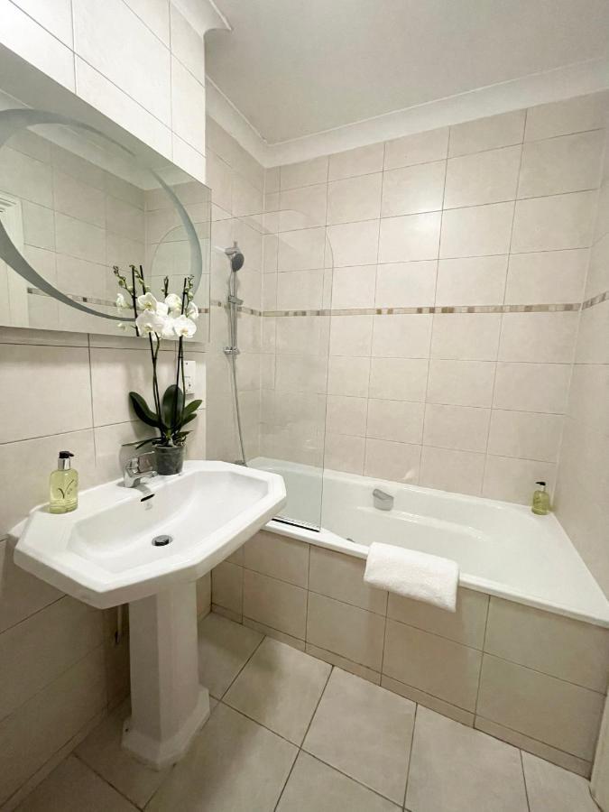 Grosvenor Gardens Apartamento