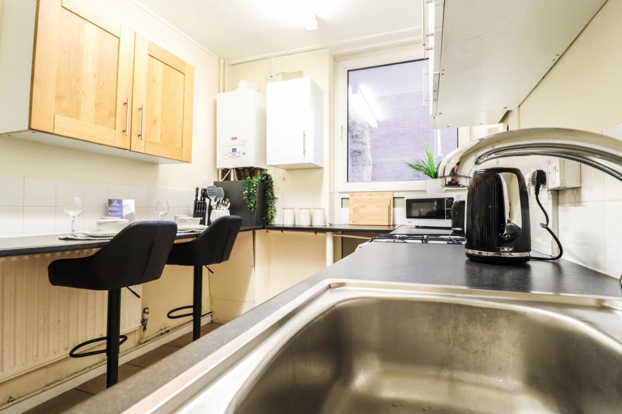 Cosy Property Right By Warren Street Station! Free Wifi! Apartment London
