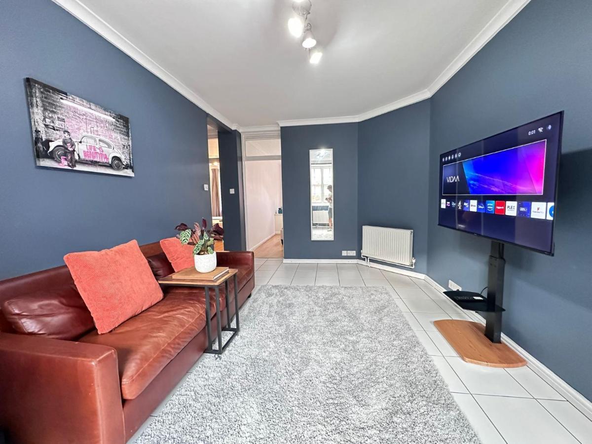 Apartamento Suave Luxury Apartment, Sleeps Five, In The Heart Of London, Minutes From Kings Cross Station And The Brunswick Shopping Centre Londres