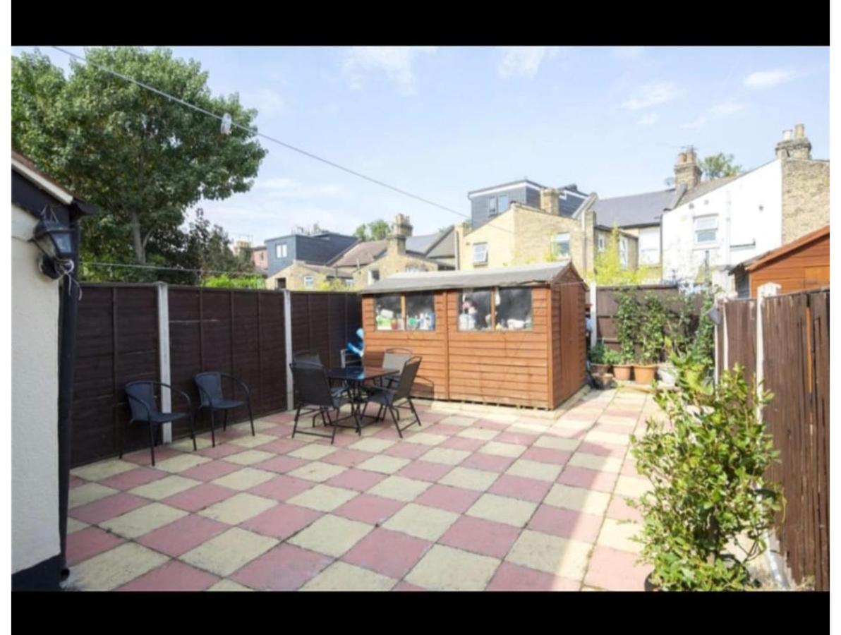 The Leyton Oasis * London