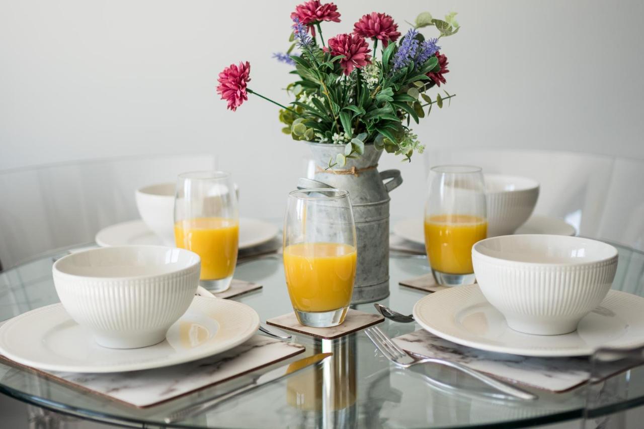 Smart Living Sophisticated Style - Photo Id Required Leilighet *