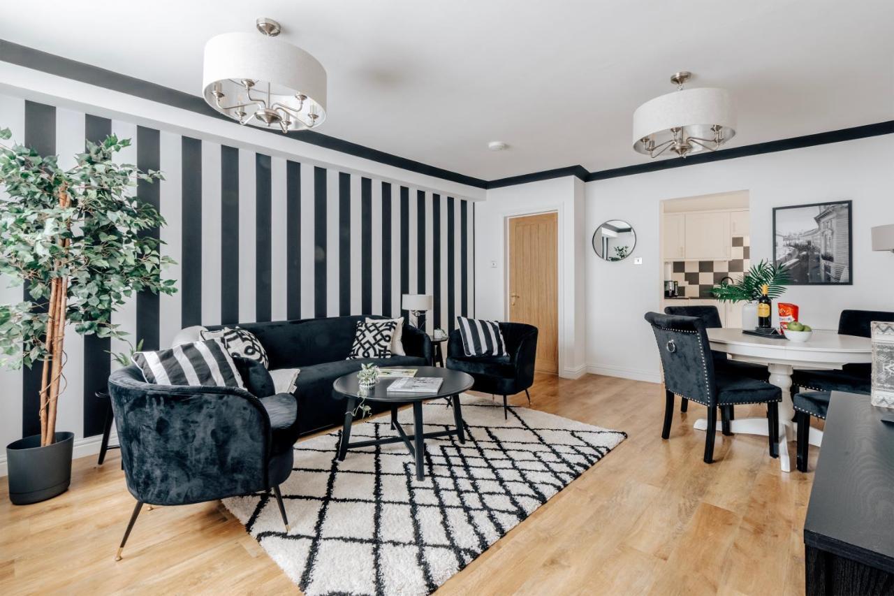 Chic 1 Bed Flat Zone 2 Hampstead Swiss Apartment *