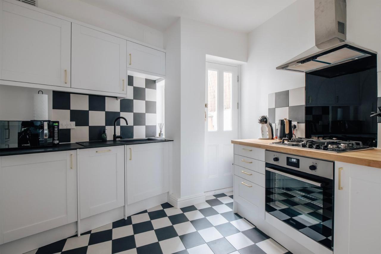 Apartment Chic 1 Bed Flat Zone 2 Hampstead Swiss