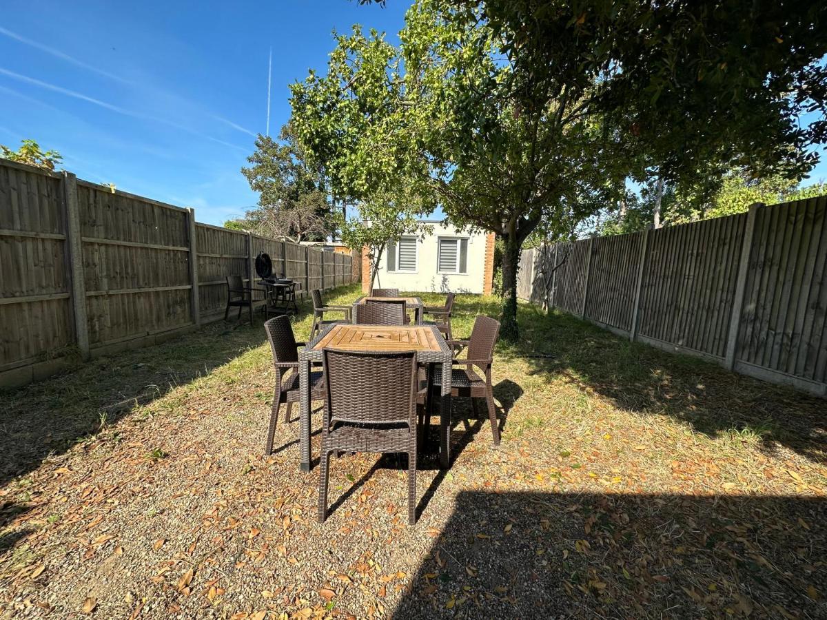Feriehus North A Spacious 7 Bedroom House Accommodating Up To 18 People Complete With Own Gym And Table Tennis *