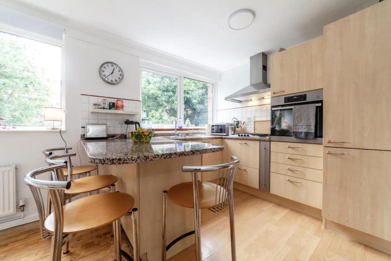 Appartement Peaceful Renovated 5bdr House Wgarden