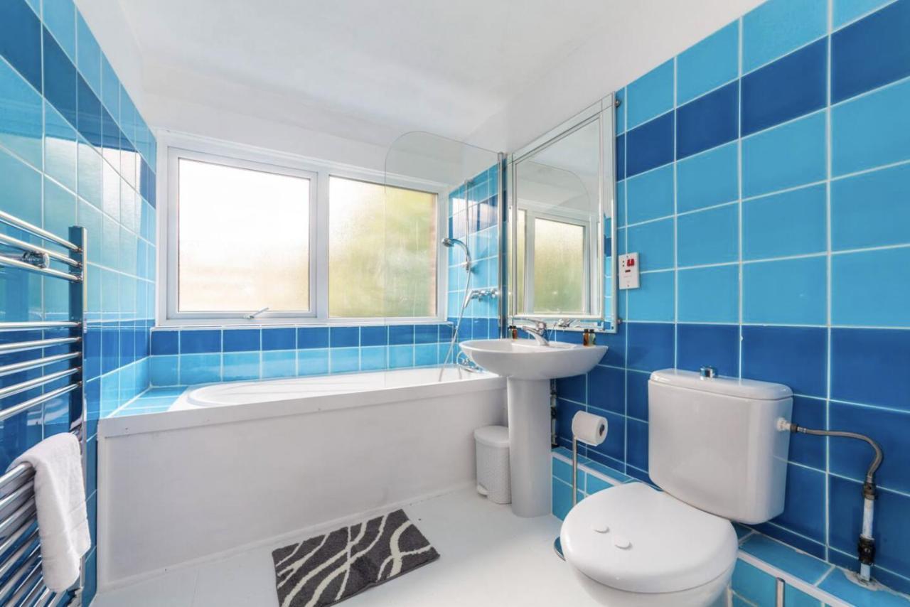 Appartement Peaceful Renovated 5bdr House Wgarden