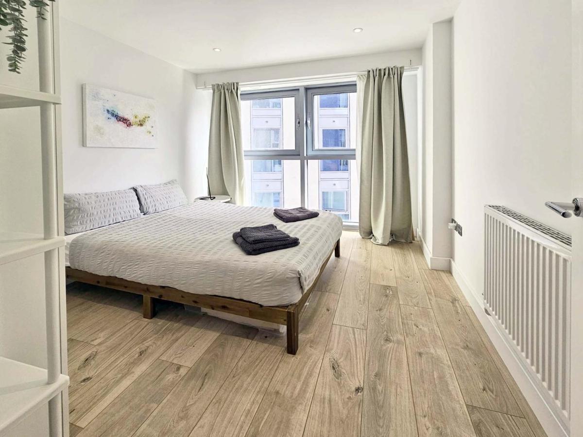 Beautiful 2 Bedroom Flat In Battersea London