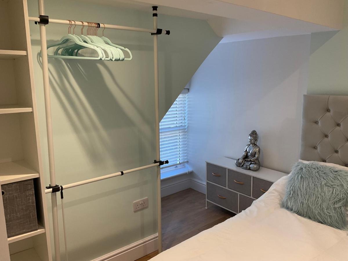 2 Bed From 41 Leilighet *