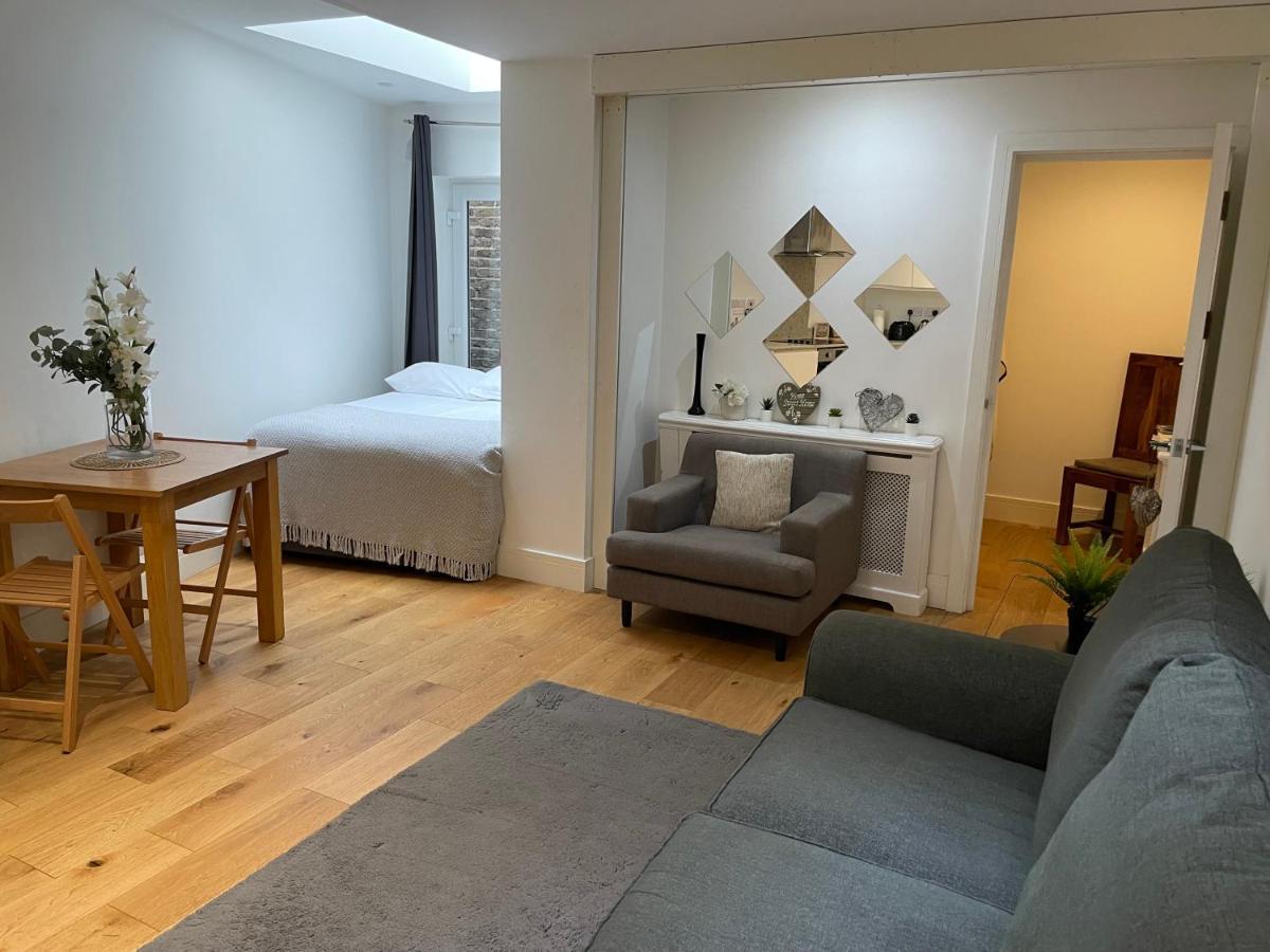 Notting Hill Studio