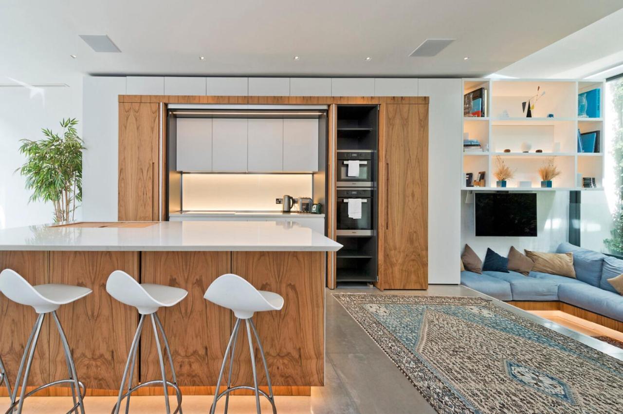 Amazing South Kensington Mews House By Underthedoormat London