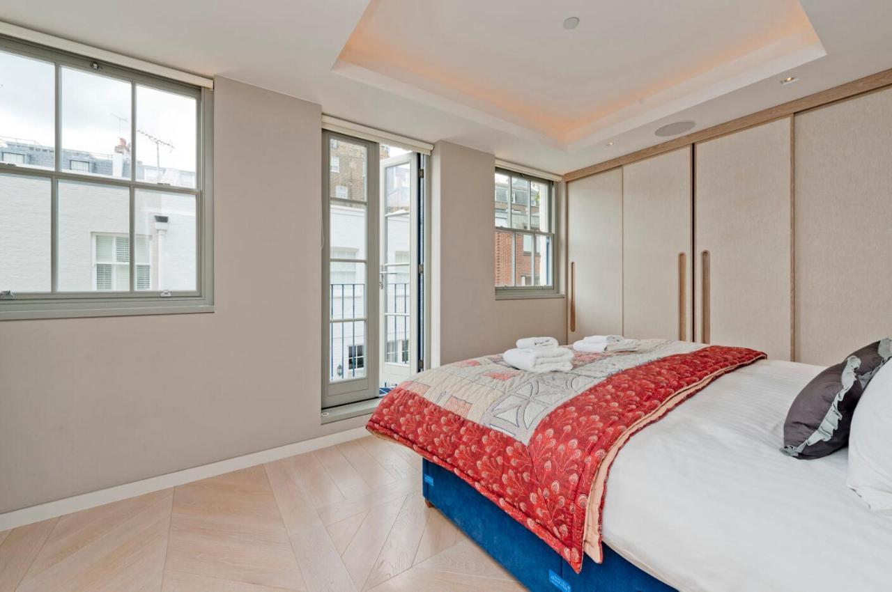 Amazing South Kensington Mews House By Underthedoormat London