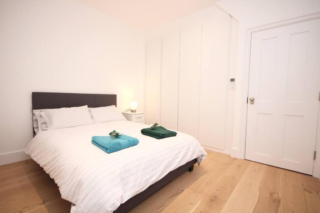 Lovely Flat In Baker Street Leilighet London