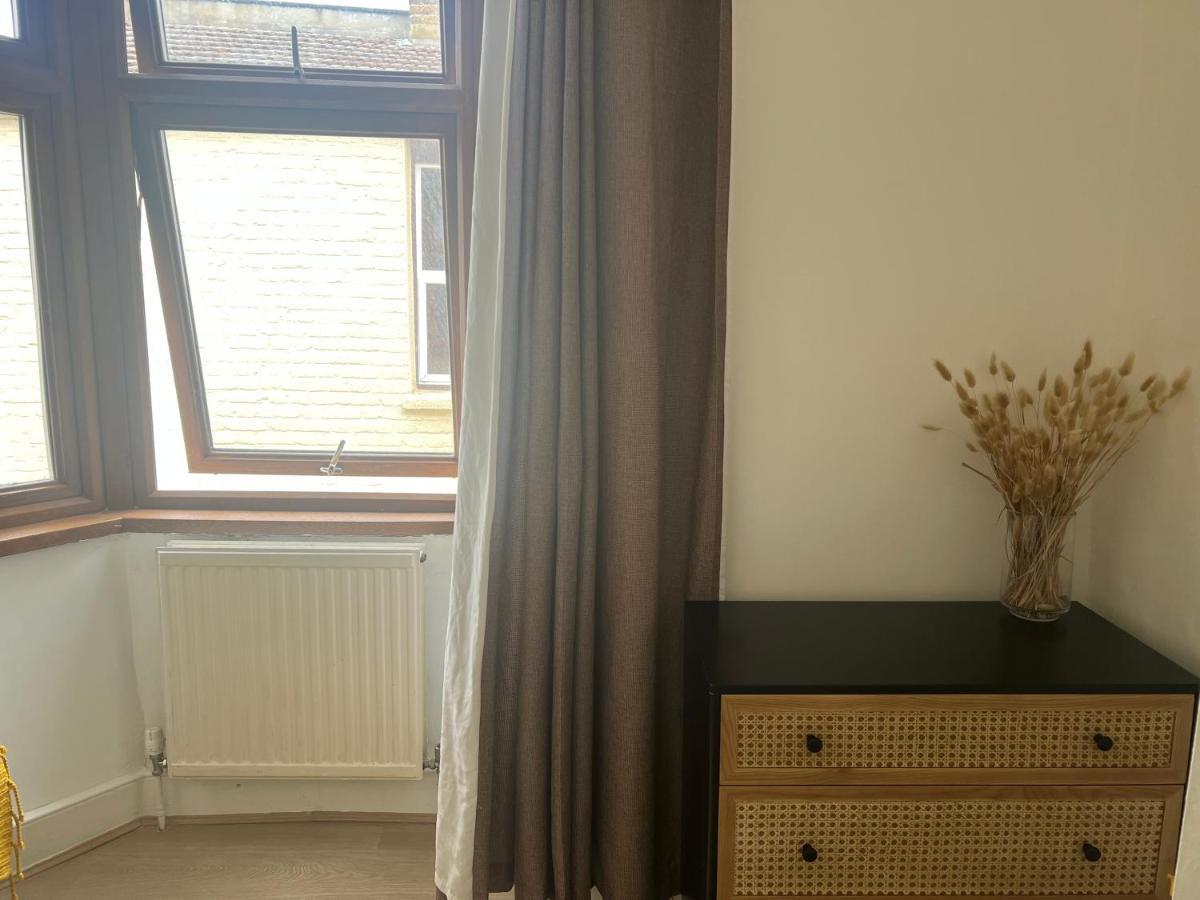 Guest house The Leyton Oasis London
